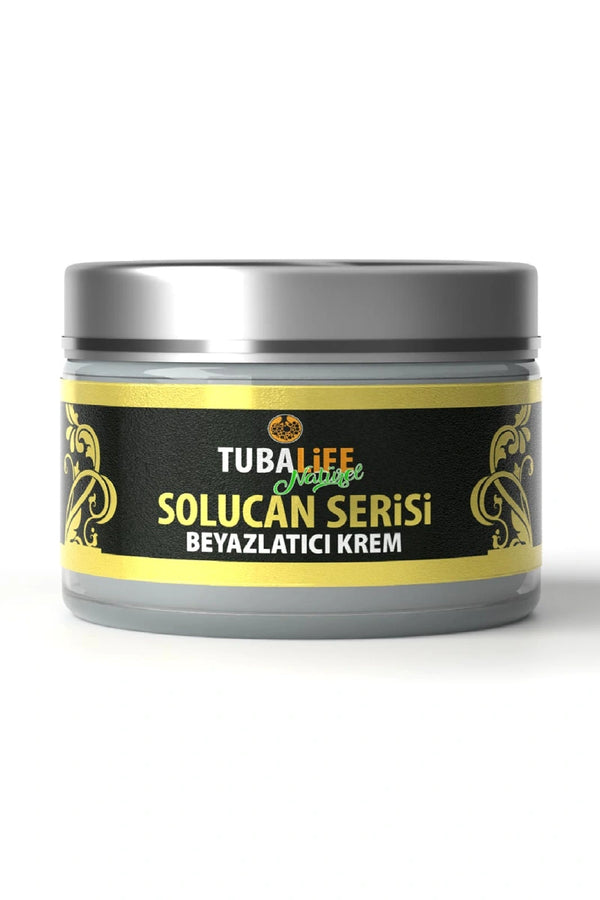 Solucan sekresyonu, B3 ve C vitamini içeren cilt tonu dengeleyici gece bakım kremi – 50 gr TUBALIFE ürün ambalajı görseli